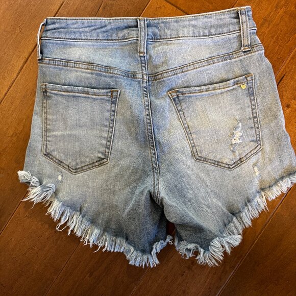 Tricot Women’s Cut Off Denim Shorts – Size M – Distressed, Stretchy, VGUC - Picture 2 of 8